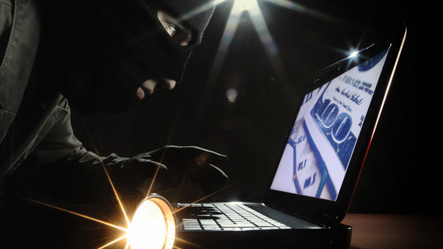 PHOTO: Computers owned by the Securities and Exchange Commission Trading and Markets division were brought by SEC staffers to a hacker convention.