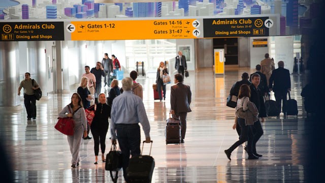 PHOTO: Passengers walk though John F. Kennedy International Airport's Terminal 8,  Queens, New York, Oct. 22, 2010.
