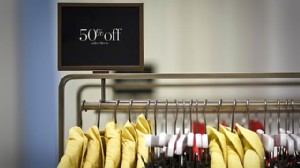 PHOTO: A discount sign is displayed on a clothing rack in the Westfield Garden State Plaza mall in Paramus, New Jersey.