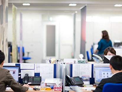 PHOTO: Many companies are now offering more benefits for their employees.