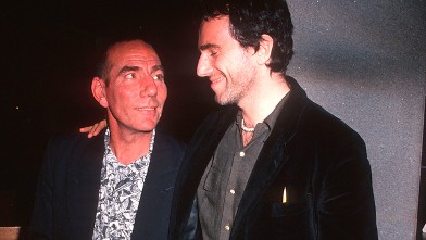 PHOTO: Actor Daniel Day-Lewis and actor Pete Postlethwaite attend the "In the Name of the Father" New York City Premiere on December 3, 1993 at the Museum of Modern Art in New York City.