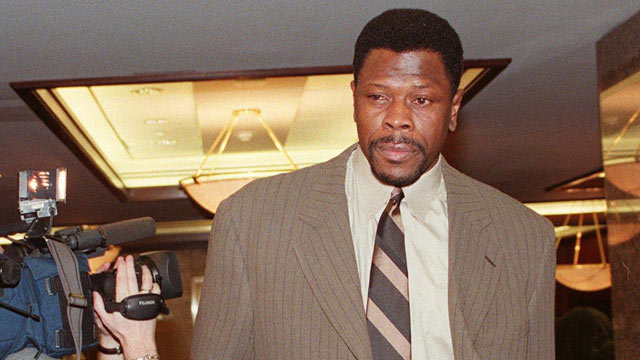 PHOTO: New York Knicks' center Patrick Ewing, representing the players union, enters a bargaining session with the National Basketball Association Nov. 20, 1998 at a New York hotel.