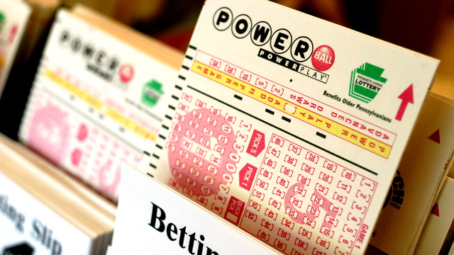 PHOTO: Powerball tickets await players at Cumberland Farms convenience store in Washington Crossing, Penn.