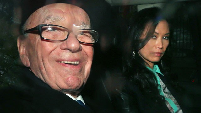 PHOTO: Rupert Murdoch leaves The Royal Courts of Justice with his wife Wendi Deng Murdoch after giving evidence to The Leveson Inquiry, April 25, 2012 in London.