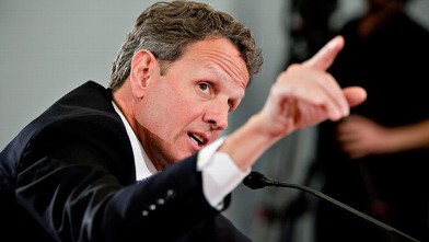 PHOTO: Timothy F. Geithner, U.S. treasury secretary, speaks at a House Budget Committee hearing in Washington, D.C., U.S., Feb. 16, 2012.