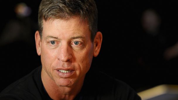 gty_troy_aikman_js_150123_16x9_608.jpg