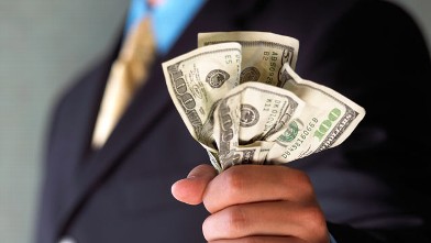PHOTO: Americans say they would need an annual income of $150,000, according to a Gallup poll this week, in order to feel wealthy.