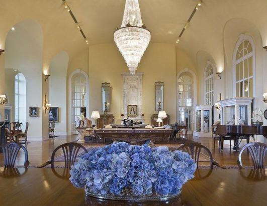 'Godfather' Mansion for Rent
