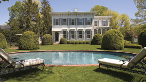 Hamptons real estate rebound