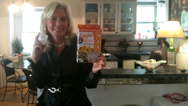 PHOTO: Betsy Kaufman with her invention, "eggies," the small, plastic pods that can make hardboiled eggs without the shell.