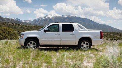 PHOTO: 2012 Chevy Avalanche