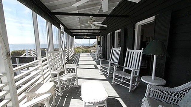 PHOTO: Home used in Dear John
