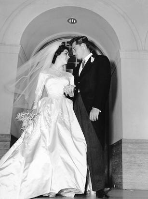 Liz Taylor's First Wedding Gown Sold