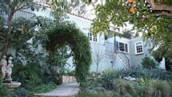 PHOTO: Purchased for $1,355,000 in October 2005 and sold for $822,500 in August 2011.
