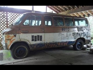 Photos: Van With Cobain's Graffiti Sold