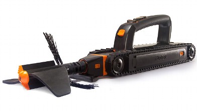 PHOTO: The Looj gutter cleaner?s augur automatically blasts away leaves, dirt and clogs.