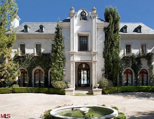 Michael Jackson's Last Home Sells for $18.1 Millilon