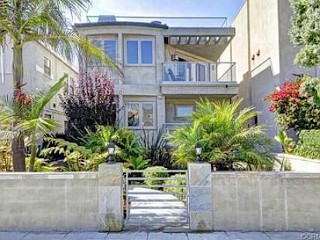 Photos: Former NFL Star Lists L.A. Home