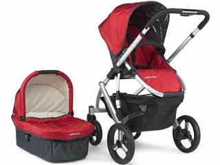Photo: The $900 Baby Stroller Is Not Dead