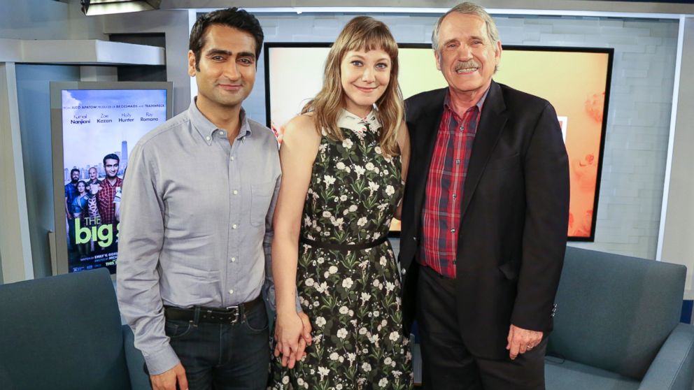 kumail nanjiani life kumail nanjiani emily v gordon on their real life love kumail nanjiani life kumail nanjiani emily v gordon on their real life love
