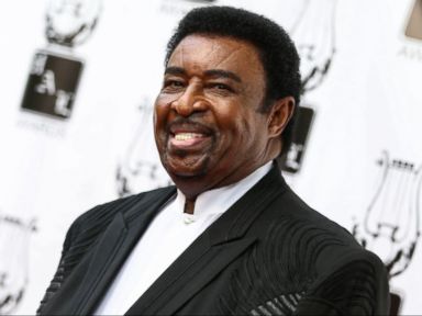 WATCH: Former Temptations singer Dennis Edwards dead at 74