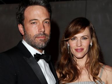 Jennifer Garner officially files for divorce from Ben Affleck