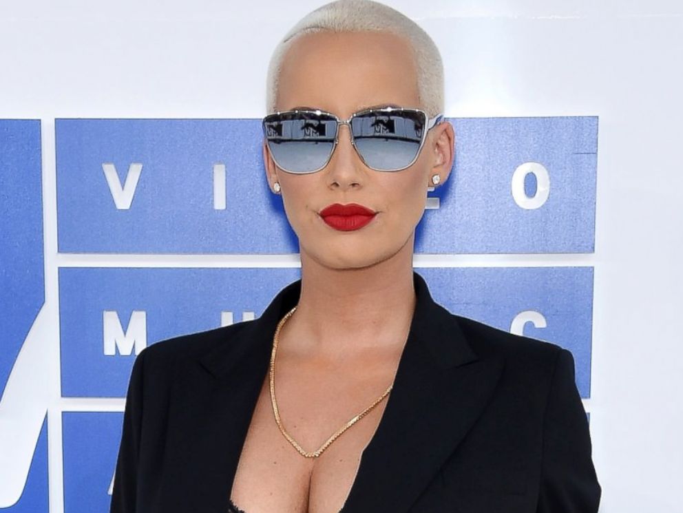 PHOTO: Amber Rose attends the 2016 MTV Video Music Awards at Madison Square Garden, Aug. 28, 2016, in New York City.
