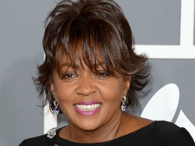Arrest Warrant for Singer Anita Baker Is Dismissed