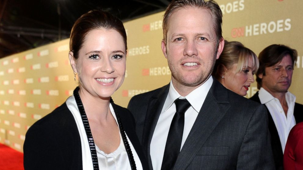 PHOTO: Jenna Fischer and Lee Kirk attend the CNN Heroes: An All Star Tribute at The Shrine Auditorium in in Los Angeles, Dec. 2, 2012.