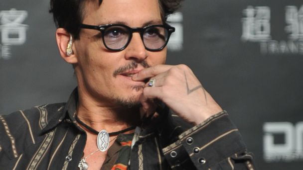 Johnny depp wedding ring