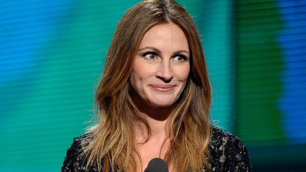 PHOTO: Julia Roberts is pictured on Jan. 26, 2014 in Los Angeles.
