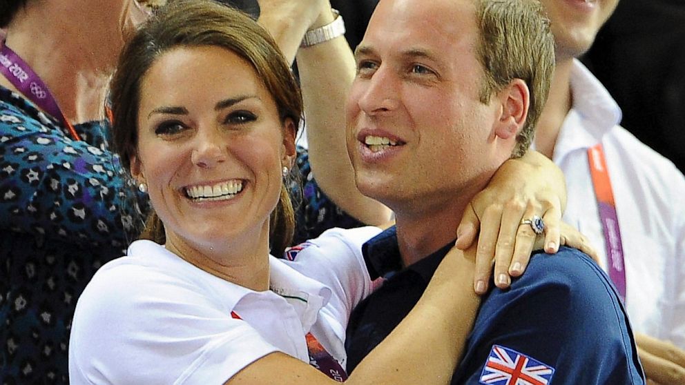 PHOTO: Catherine, Duchess of Cambridge and Prince William,