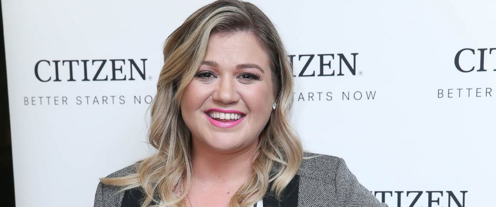 Kelly Clarkson Gives Birth to Baby Boy ABC News