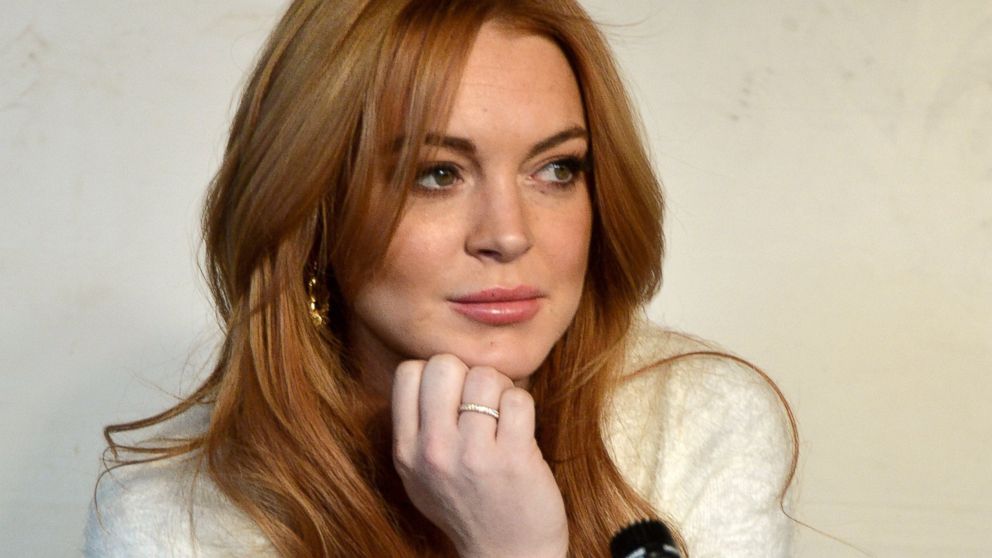 PHOTO: Lindsay Lohan speaks at a press conference at the Social Film Loft in Park City, Utah