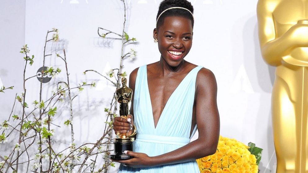 PHOTO: Lupita Nyongo poses at the 86th Annual Academy Awards at Loews Hollywood Hotel, March 2, 2014 in Hollywood, Calif.