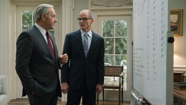 PHOTO: Kevin Spacey and Michael Kelly in 