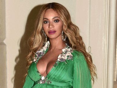 Beyonce and Blue Ivy attend the Beauty and the Beast premiere