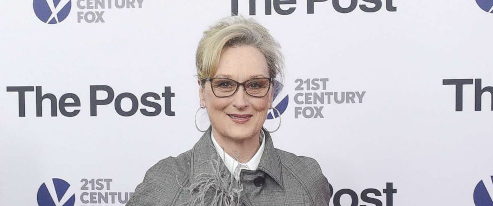 PHOTO: Meryl Streep arrives at "The Post" premiere at The Newseum on Dec. 14, 2017 in Washington.