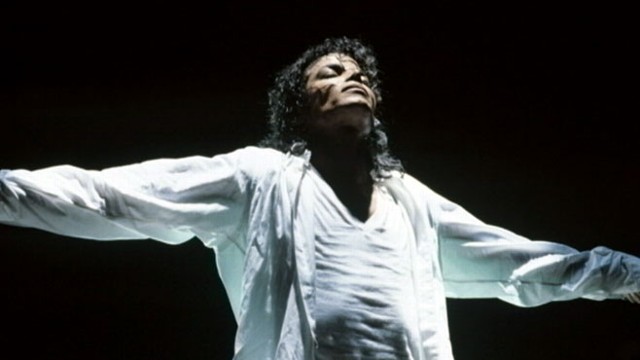 VIDEO: Frank Cascio helped the King of Pop through trying times.