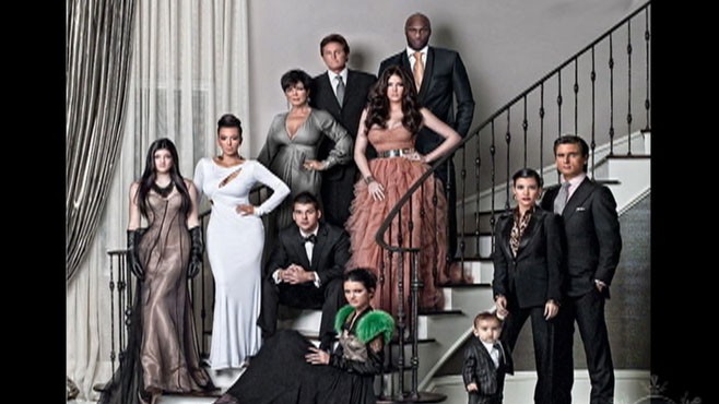 VIDEO: The Kardashians pose for an over-the-top holiday photo.
