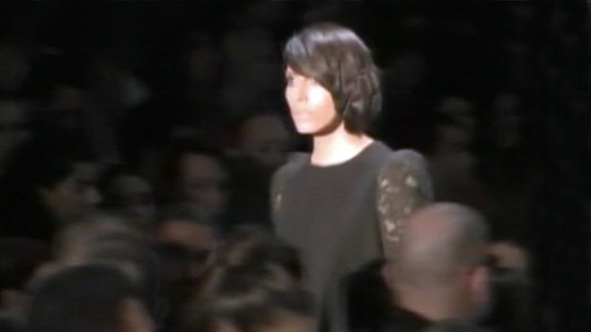 VIDEO: Lea T closes Alexandre Herchcovitchs show at Sao Paolo Fashion Week.