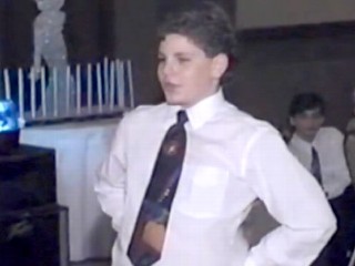 Watch: Shaun Sperling Bar Mitzvah Dance: 1992 Video Goes Viral