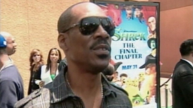 VIDEO: Murphys decision not to host comes a day after Brett Ratner left the show.