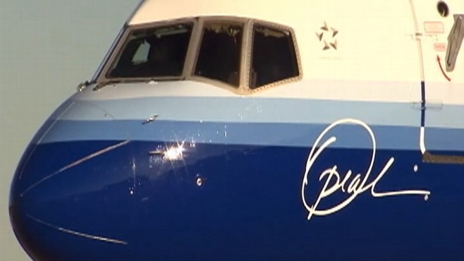 Video: United Airlines unveils custom Oprah plane.