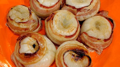 PHOTO: Trisha Yearwood's grilled onions are shown here.