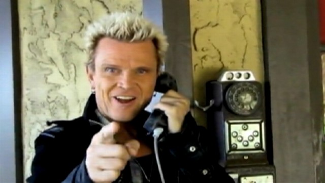 VIDEO: Michael Henrichsens two-year project has resulted in Billy Idol performing for his 26th birthday.