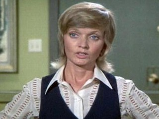 Photos: Top 7 Carol Brady Hairstyles, Mullet to Flip