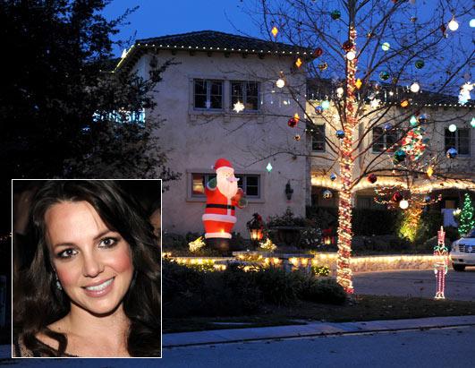 how stars will celebrate christmas picture celebrity holiday plans abc news - Celebrities Christmas Decorated Homes how stars will celebrate christmas picture celebrity holiday plans abc news - Celebrities Christmas Decorated Homes