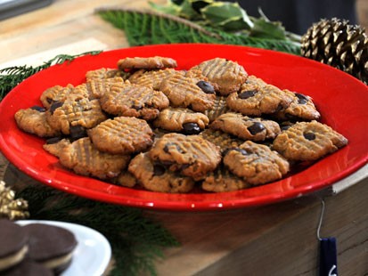 PHOTO: Emerils gluten-free peanut butter-chocolate chip cookies are shown here.