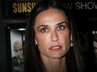 Demi Moore 911 Tape: 'She's Convulsing'